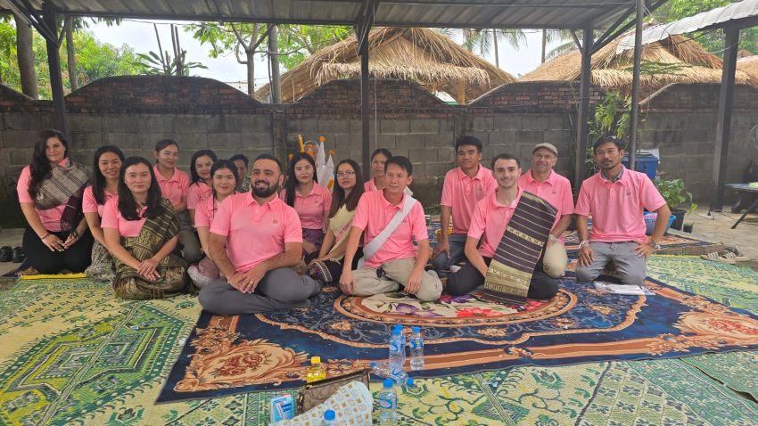 Laos-team-building-1