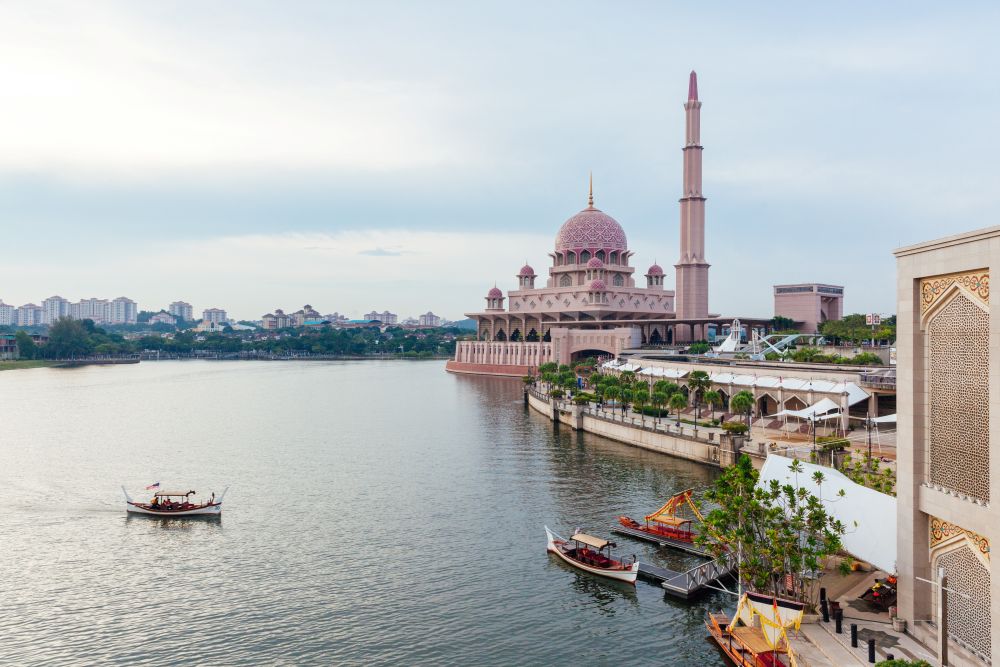 pink-mosque-in-putrajaya-malaysia-2024-10-11-12-19-41-utc