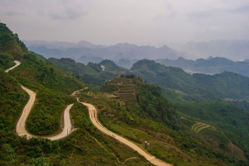 winding-roads-through-the-green-mountain-landscape-2026-09-24-23-30-36-utc