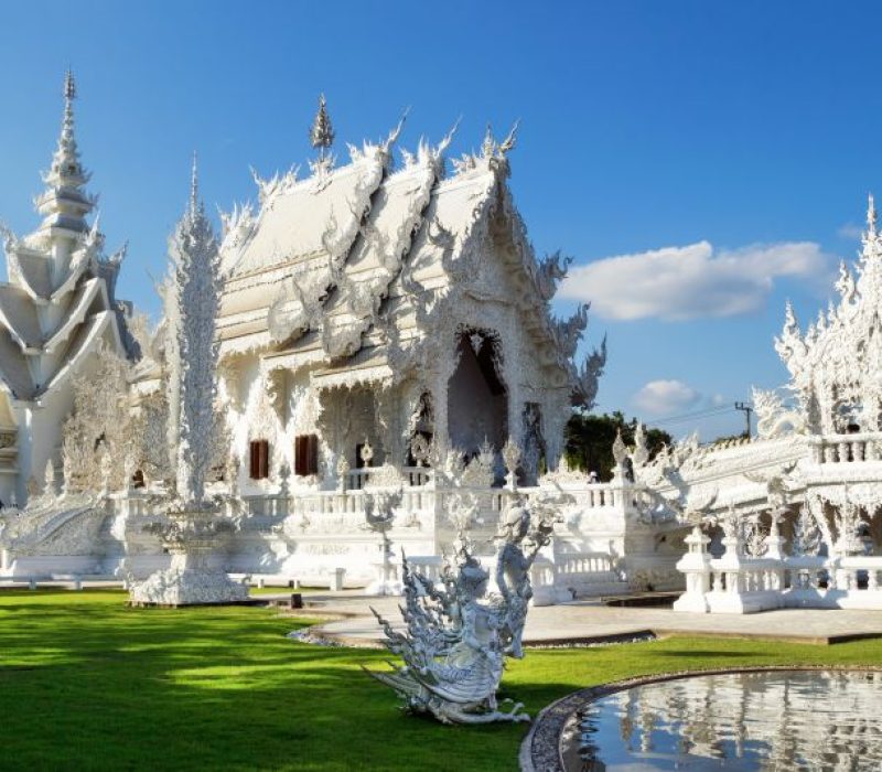 view-on-wat-rong-khun-the-white-temple-in-chiang-2026-01-07-23-22-59-utc